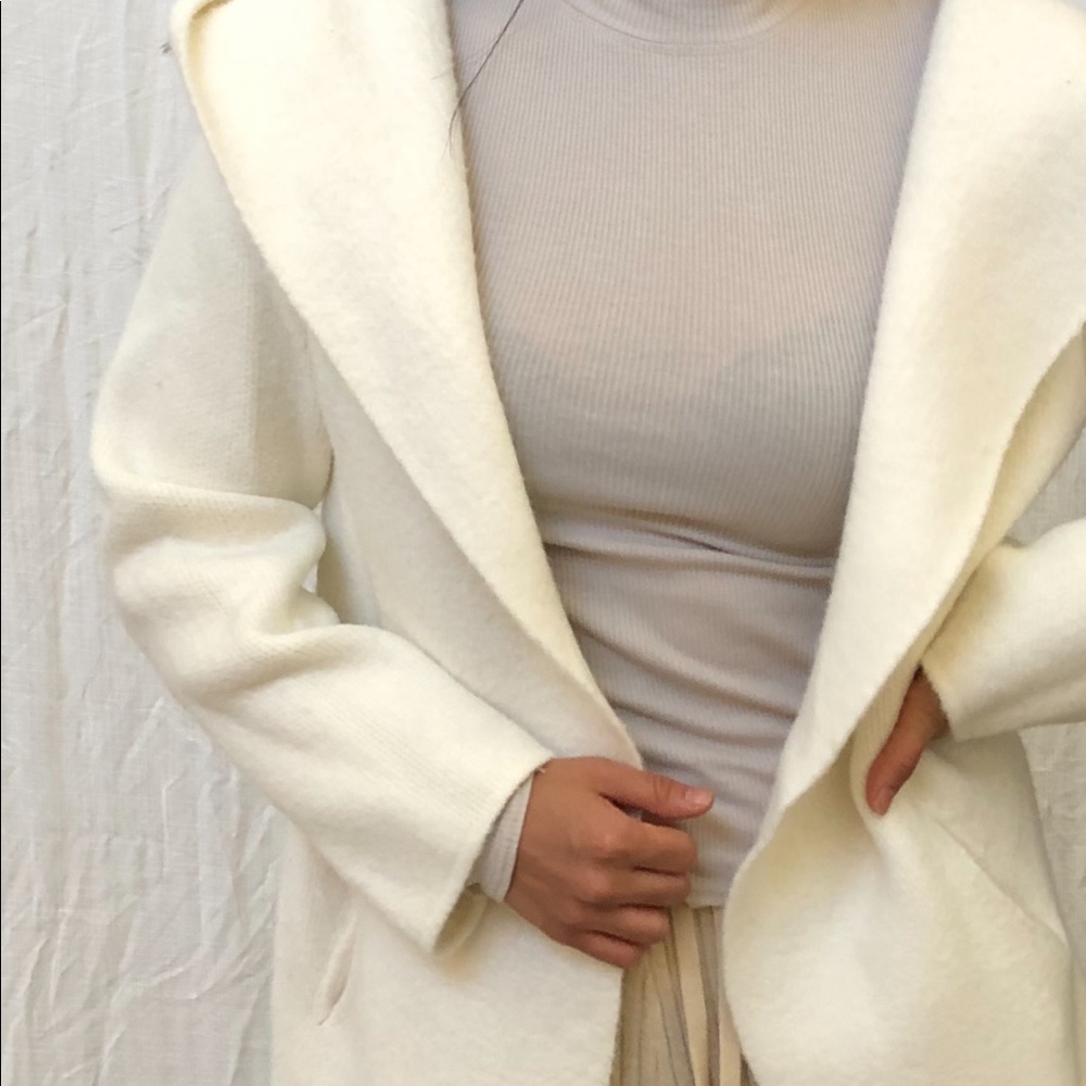 Hooded cardigan.